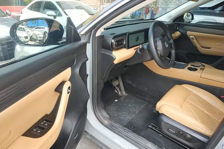 Used Leapmotor C11 2024 Pure Electric 580 LiDAR Edition Driver Seat