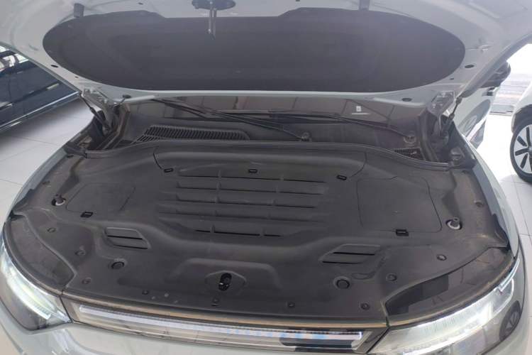Used Leapmotor C11 2024 All-Electric 580 Luxury Edition Engine Bay