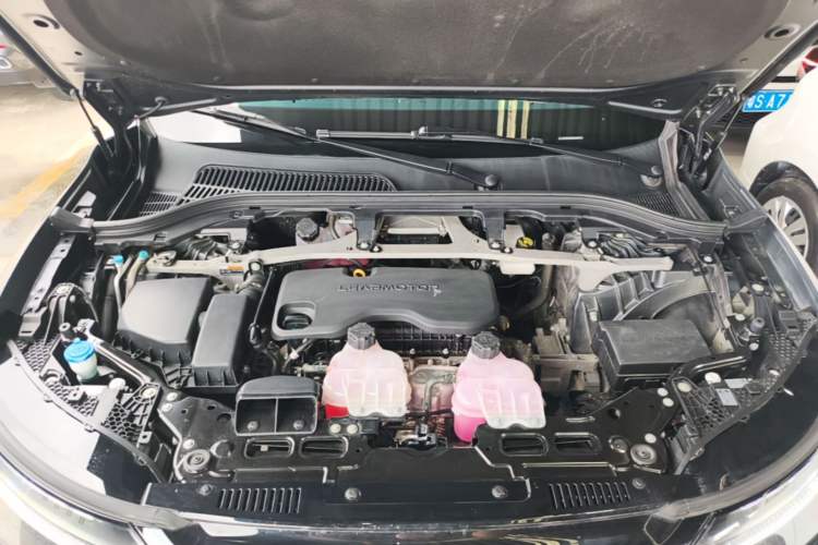 Used Leapmotor C11 2024 Range-Extended 300 Luxury Edition Engine Bay