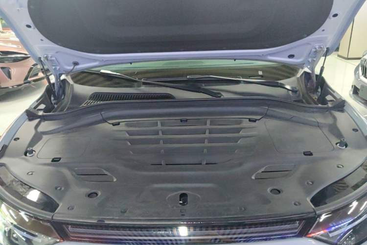 Used Leapmotor C11 2024 All-Electric 580 Luxury Edition Engine Bay