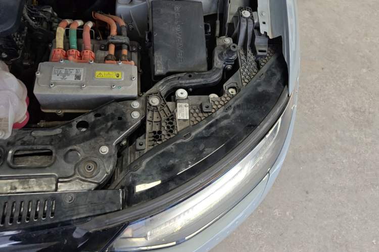 Used Leapmotor C11 2024 Range-Extended 300 Luxury Edition Engine Bay Left