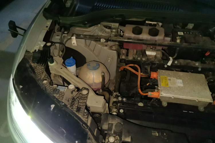 Used Leapmotor C11 2024 All-Electric 580 Luxury Edition Engine Bay Right