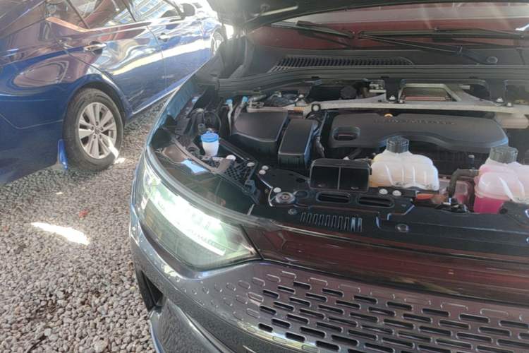 Used Leapmotor C11 2024 Range-Extended 300 Luxury Edition Engine Bay Right