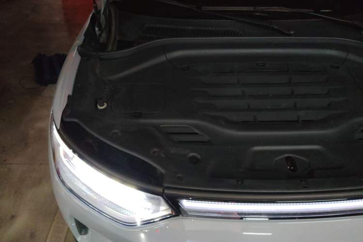 Used Leapmotor C11 2024 All-Electric 580 Luxury Edition Engine Bay Right