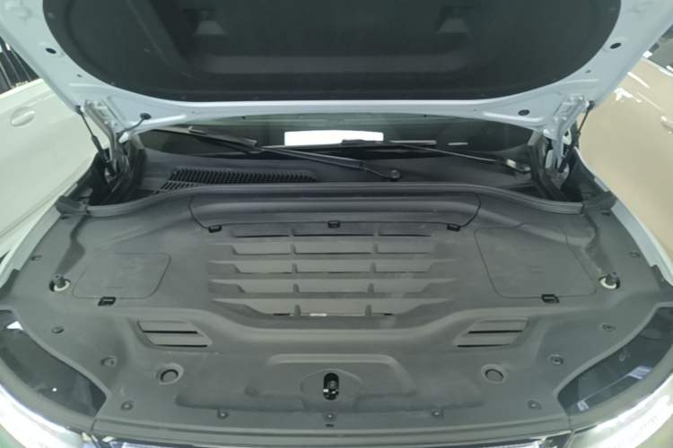 Used Leapmotor C11 2024 All-Electric 580 Luxury Edition Engine Bay