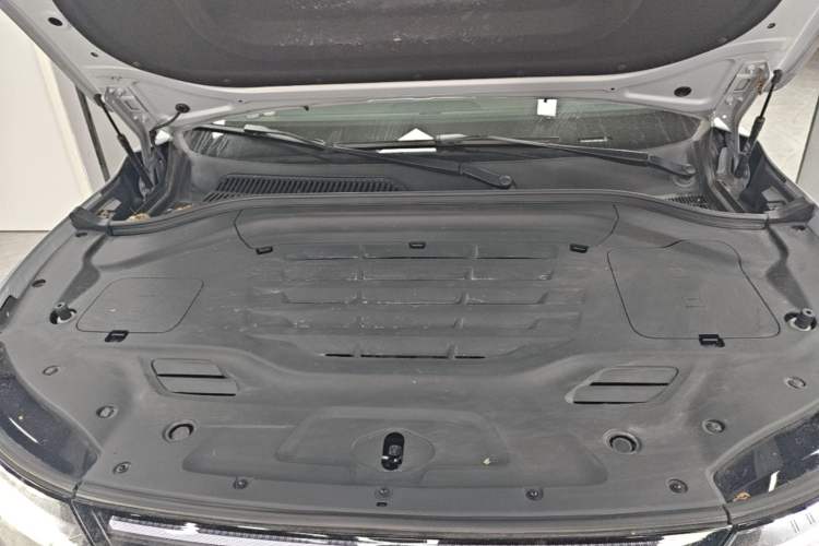 Used Leapmotor C11 2024 All-Electric 580 Luxury Edition Engine Bay