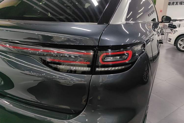 Used Leapmotor C11 2024 All-Electric 580 Luxury Edition Exterior 3