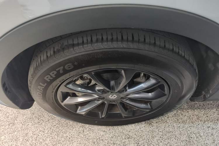 Used Leapmotor C11 2024 Range-Extended 300 Smart Enjoyment Edition Exterior 4