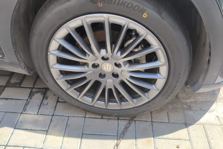 Used Leapmotor C11 2024 Range-Extended 300 Luxury Edition Exterior 7