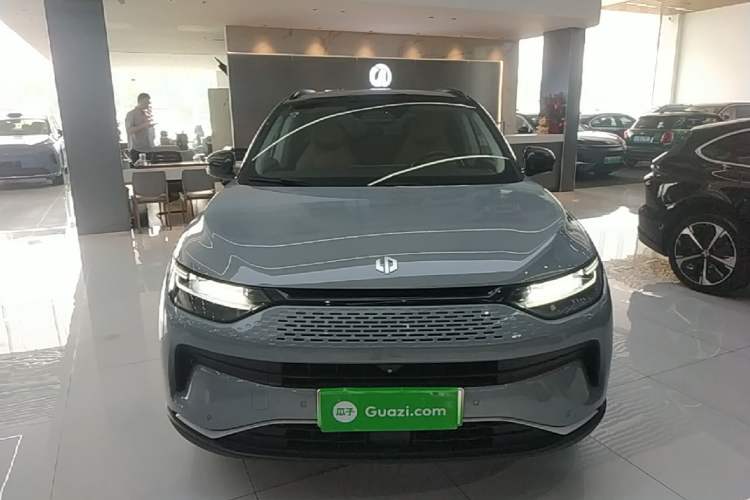 Used Leapmotor C11 2024 Range-Extended 300 Luxury Edition Front