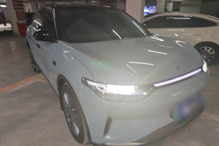 Used Leapmotor C11 2024 All-Electric 580 Luxury Edition Front Right 45 Deg