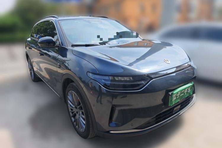 Used Leapmotor C11 2024 All-Electric 580 Luxury Edition Front Right 45 Deg