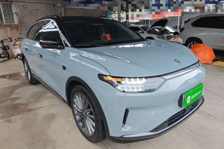 Used Leapmotor C11 2024 All-Electric 580 Luxury Edition Front Right 45 Deg