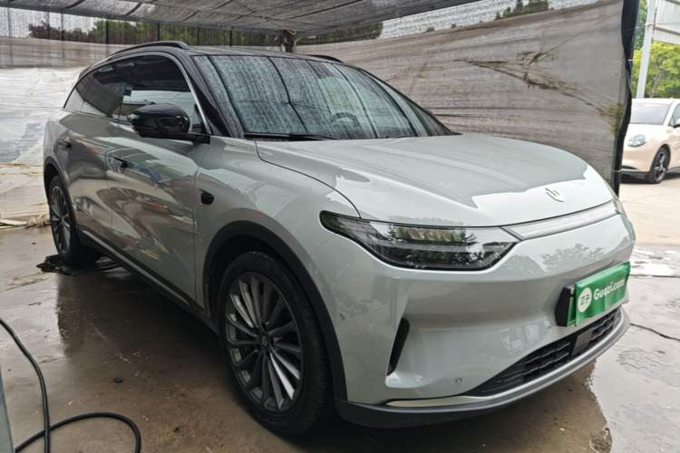 Used Leapmotor C11 2024 All-Electric 580 Luxury Edition Front Right 45 Deg