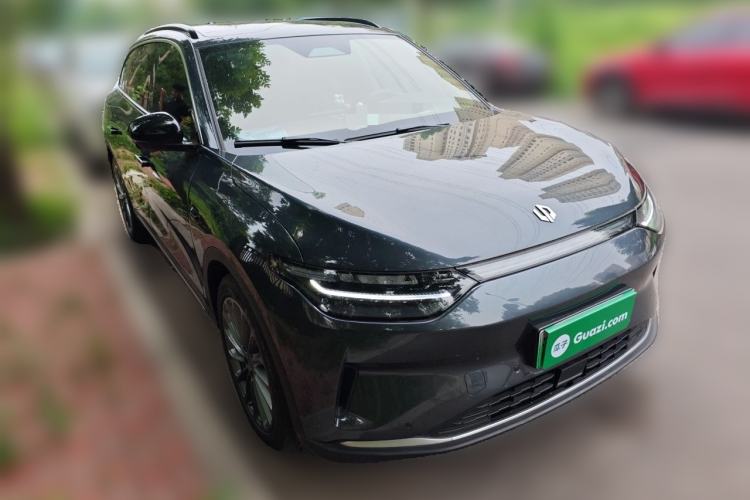 Used Leapmotor C11 2024 All-Electric 580 Luxury Edition Front Right 45 Deg