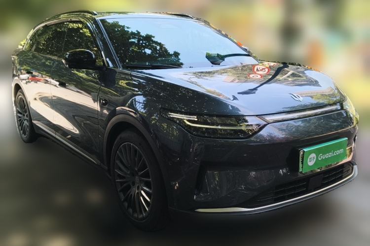Used Leapmotor C11 2024 All-Electric 580 Luxury Edition Front Right 45 Deg