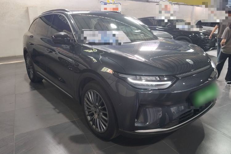 Used Leapmotor C11 2024 All-Electric 580 Luxury Edition Front Right 45 Deg