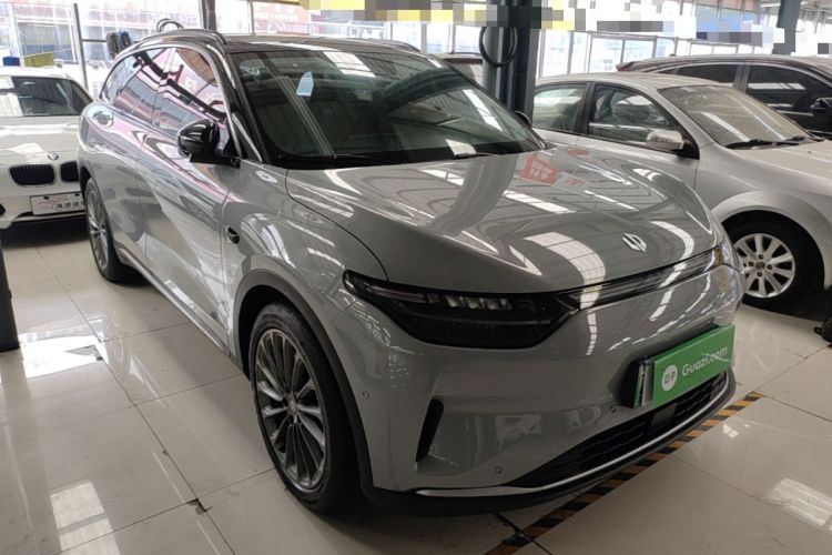 Used Leapmotor C11 2024 All-Electric 580 Luxury Edition Front Right 45 Deg