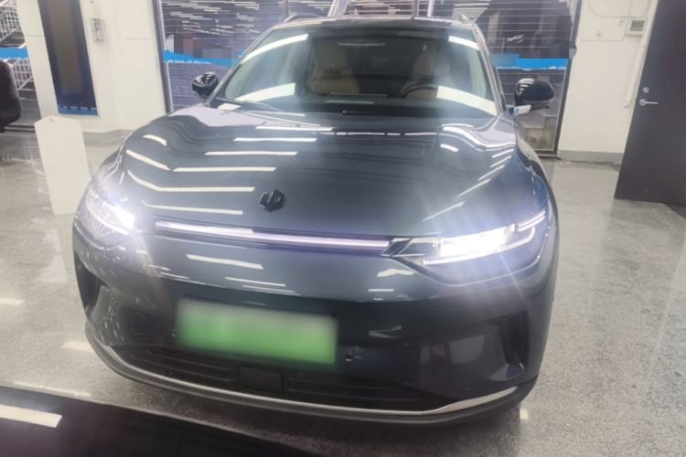 Used Leapmotor C11 2024 All-Electric 580 Luxury Edition Front