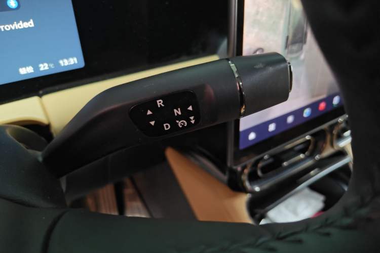 Used Leapmotor C11 2024 All-Electric 580 Luxury Edition Gear Lever