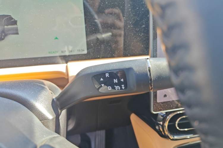 Used Leapmotor C11 2024 All-Electric 580 Luxury Edition Gear Lever