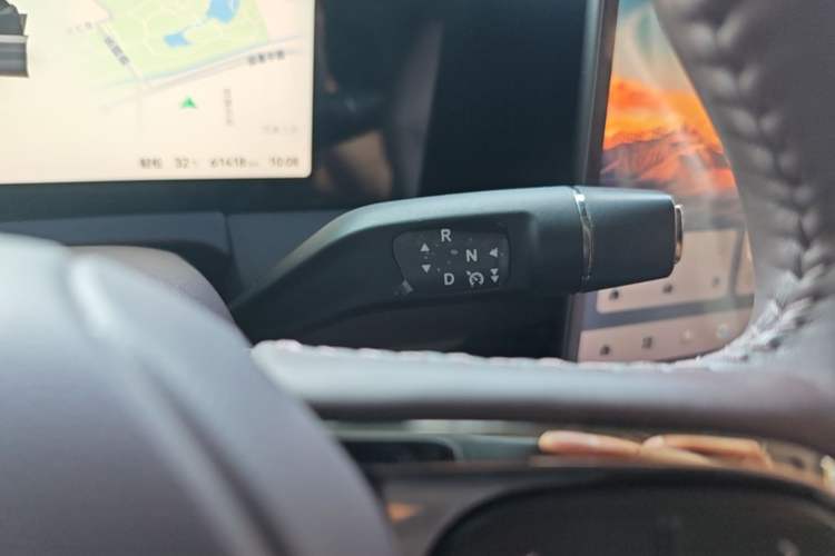 Used Leapmotor C11 2024 Range-Extended 300 Luxury Edition Gear Lever