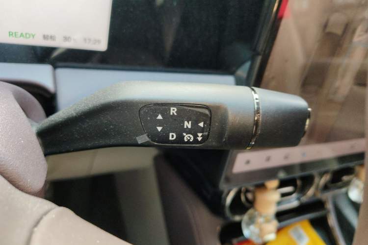 Used Leapmotor C11 2024 All-Electric 580 Luxury Edition Gear Lever