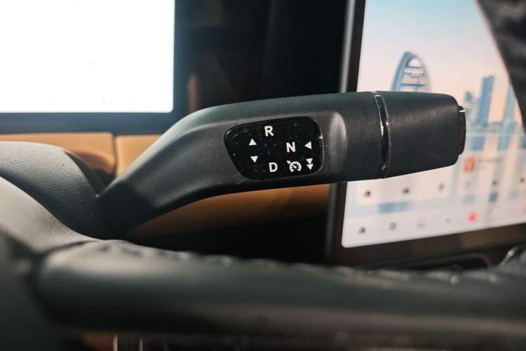 Used Leapmotor C11 2024 All-Electric 580 Luxury Edition Gear Lever