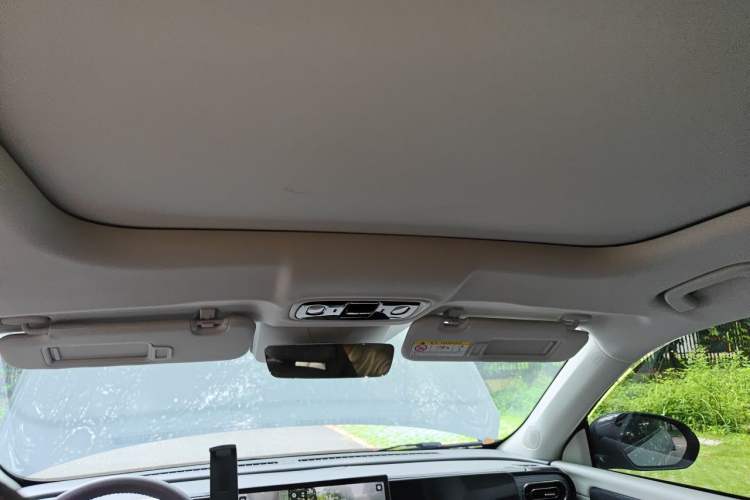 Used Leapmotor C11 2024 All-Electric 580 Luxury Edition Headliner