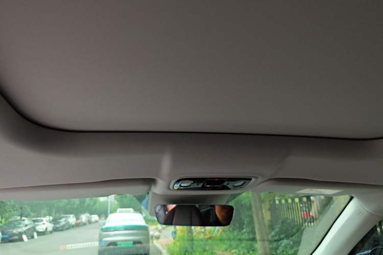 Used Leapmotor C11 2024 All-Electric 580 Luxury Edition Headliner