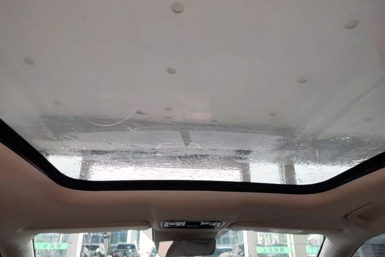 Used Leapmotor C11 2024 All-Electric 580 Luxury Edition Headliner