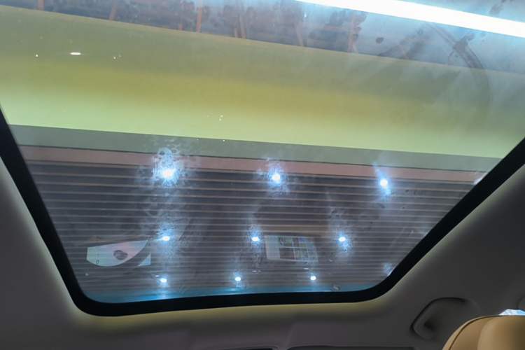 Used Leapmotor C11 2024 All-Electric 580 Luxury Edition Headliner