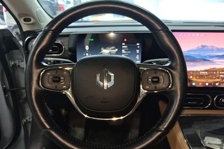 Used Leapmotor C11 2024 Range-Extended 300 Luxury Edition Instrument Cluster