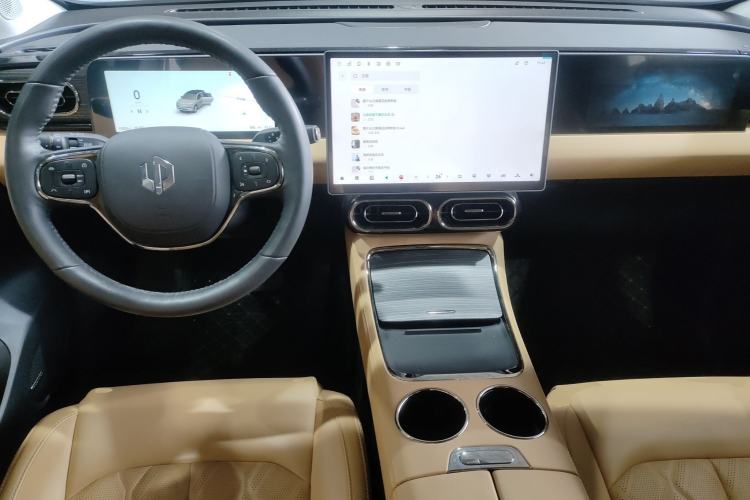 Used Leapmotor C11 2024 All-Electric 580 Luxury Edition Interior 2