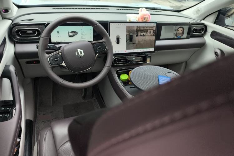 Used Leapmotor C11 2024 Range-Extended 300 Luxury Edition Interior 2