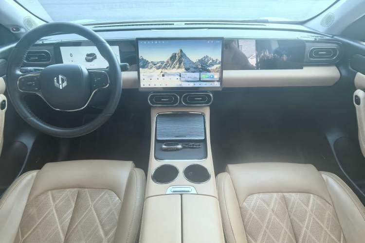 Used Leapmotor C11 2024 All-Electric 580 Luxury Edition Interior 2