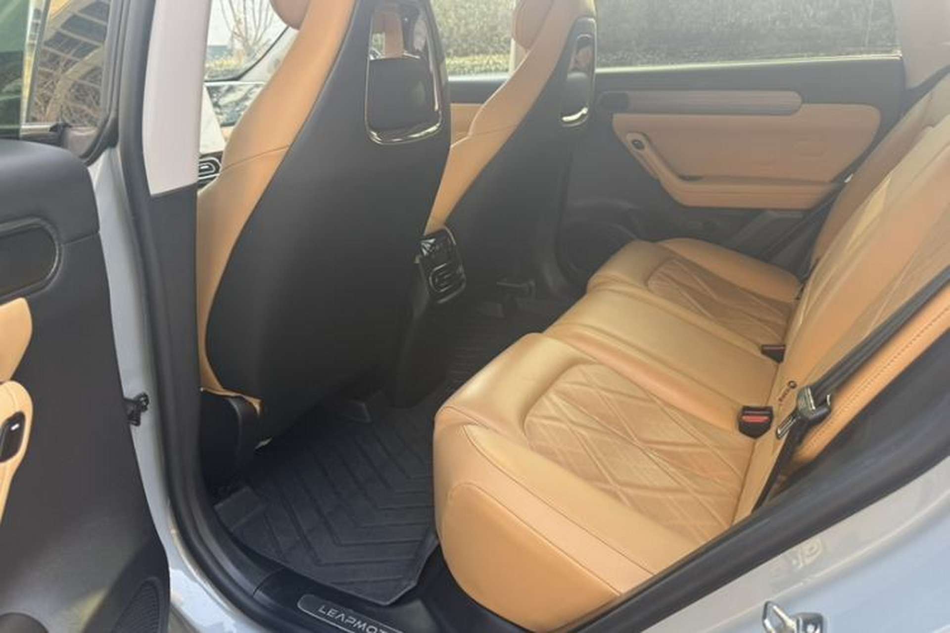 Used Leapmotor C11 2024 All-Electric 580 Luxury Edition Interior 2
