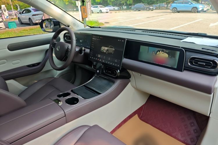 Used Leapmotor C11 2024 All-Electric 580 Luxury Edition Interior 3