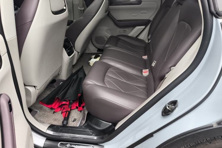 Used Leapmotor C11 2024 Range-Extended 300 Luxury Edition Interior 4