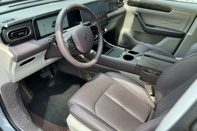 Used Leapmotor C11 2024 All-Electric 580 Luxury Edition Interior 4