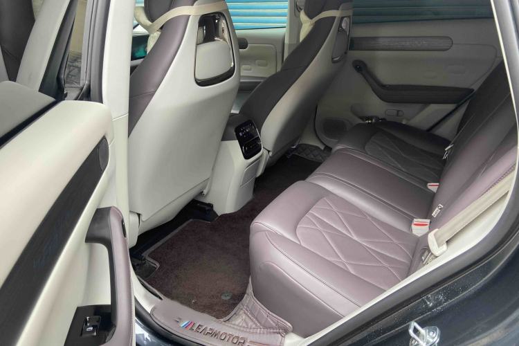 Used Leapmotor C11 2024 All-Electric 580 Luxury Edition Interior 4
