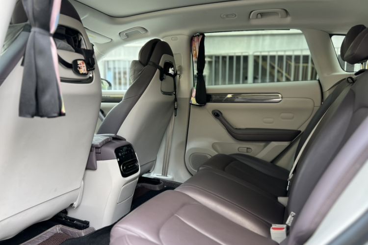 Used Leapmotor C11 2024 All-Electric 580 Luxury Edition Interior 5