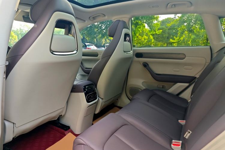 Used Leapmotor C11 2024 All-Electric 580 Luxury Edition Interior 5