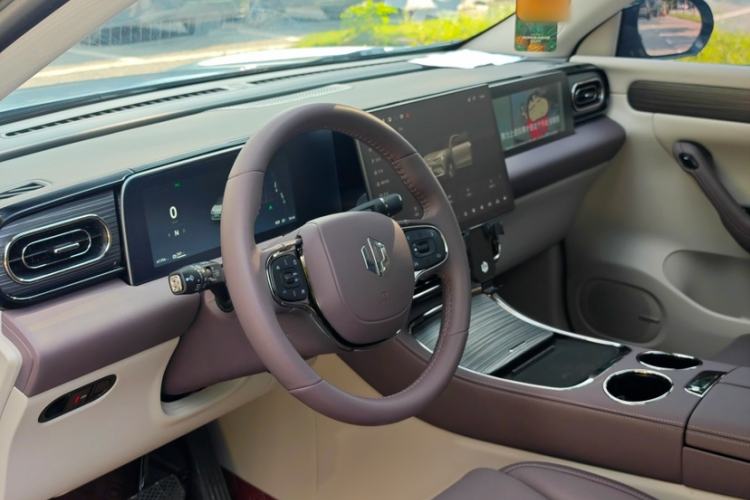 Used Leapmotor C11 2024 All-Electric 580 Luxury Edition Interior 6