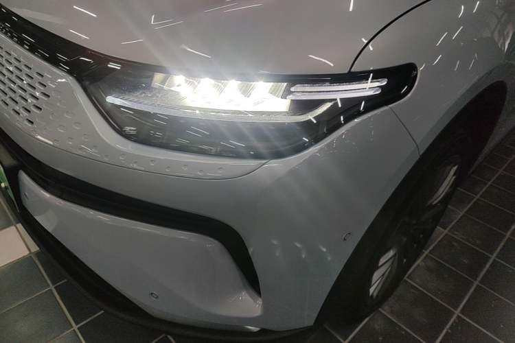 Used Leapmotor C11 2024 Range-Extended 300 Luxury Edition Left Front Headlight