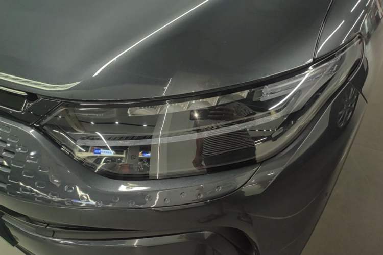 Used Leapmotor C11 2024 Range-Extended 300 Luxury Edition Left Front Headlight