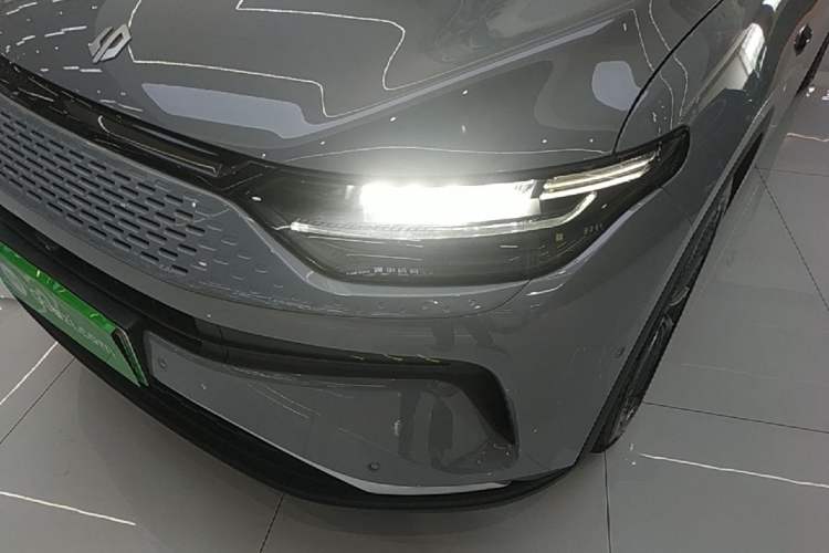 Used Leapmotor C11 2024 Range-Extended 300 Luxury Edition Left Front Headlight
