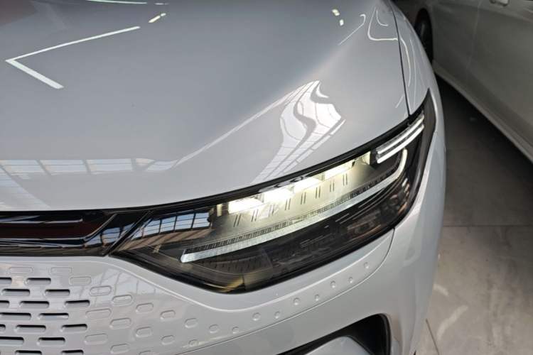 Used Leapmotor C11 2024 Range-Extended 300 Luxury Edition Left Front Headlight