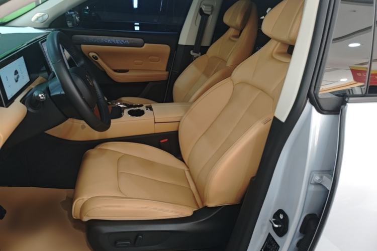Used Leapmotor C11 2024 All-Electric 580 Luxury Edition Left Front Seat