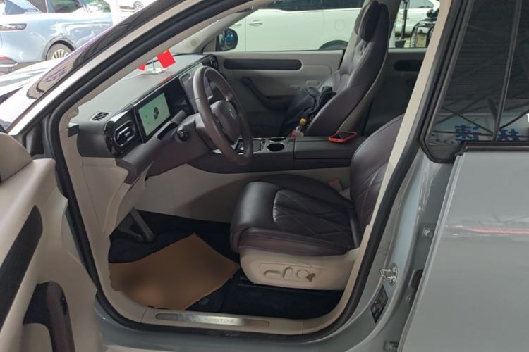 Used Leapmotor C11 2024 All-Electric 580 Luxury Edition Left Front Seat